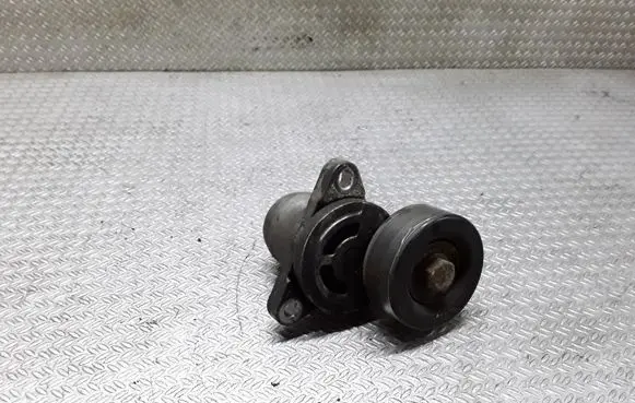 KIA Ceed Generator/alternator belt tensioner