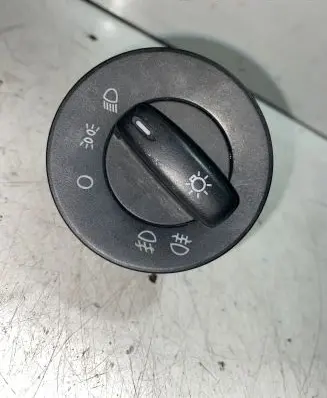 Skoda Octavia Mk2 (1Z) Light switch 1Z0941431C 748500470000