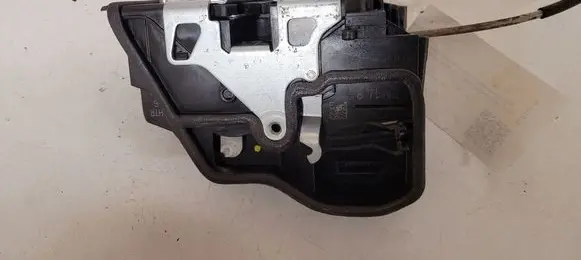 BMW 5 F10 F11 Rear door lock 7202148