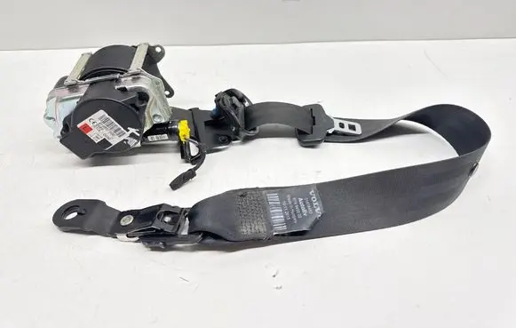 Volvo V40 Front seatbelt 31418480 619857300