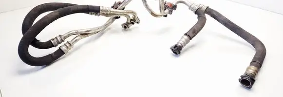BMW 7 F01 F02 F03 F04 Oil cooling pipe 7636880