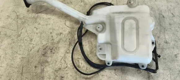 Ford Explorer V Windshield washer fluid reservoir/tank FB5317B613AD