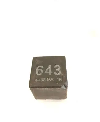 Audi A5 8T 8F Other relay 8K0951253 V23136B6X72