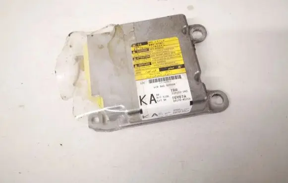 Toyota Avensis T270 Airbag control unit/module 8917005250 89170-05250