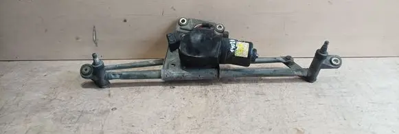 Front wiper linkage and motor