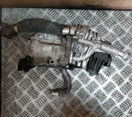 Land Rover Range Rover Sport L320 EGR valve cooler 701881040