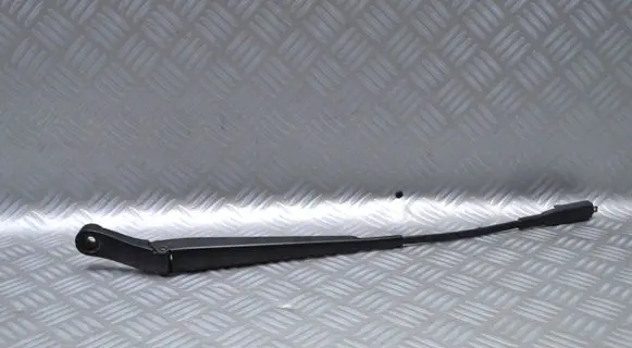 Opel Zafira B Front wiper blade arm 13145564