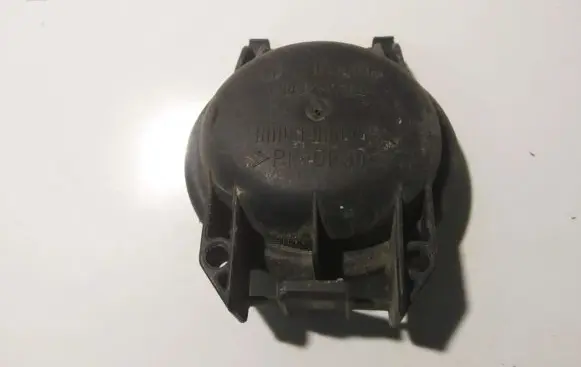 Headlight/headlamp dust cover
