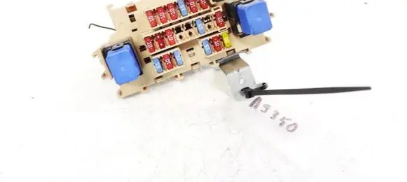 Nissan Note (E11) Fuse box set