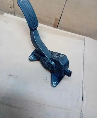 Toyota Yaris XP210 Accelerator throttle pedal 78110-K0030