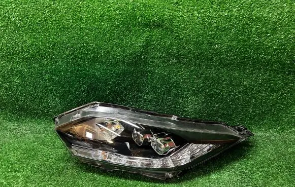 Honda HR-V Headlight/headlamp