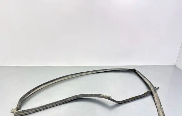 Audi Q7 4M Rubber seal rear door 4M0839120C