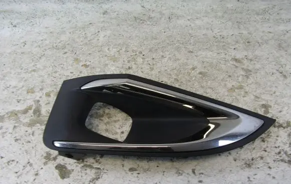 Peugeot 3008 II Front bumper lower grill 9815692677
