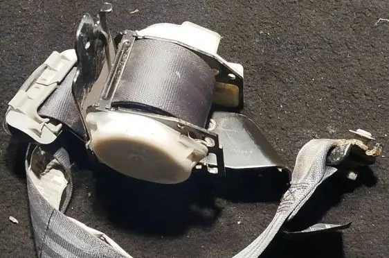 Honda Civic Front seatbelt T1202