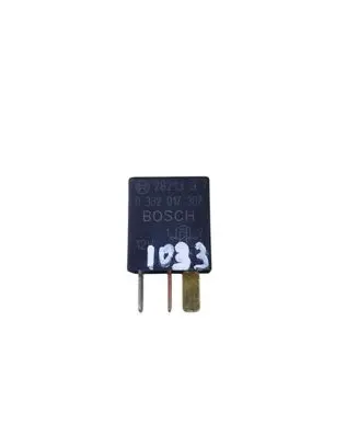 Toyota Avensis T250 Other relay 9008087013