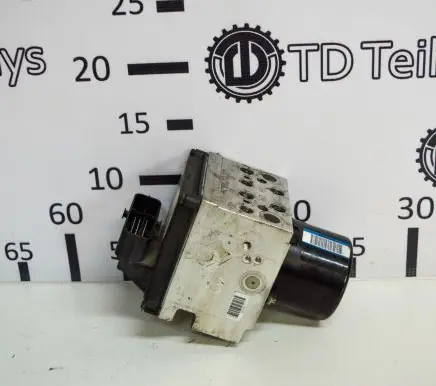 Volkswagen PASSAT B6 ABS Pump 3C0614109M
