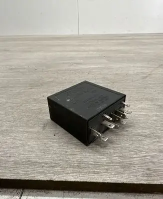 Audi A6 S6 C4 4A Other relay 4B0955531A 72WA401 L042