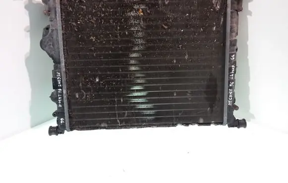 Renault Megane I Coolant radiator 7701352603