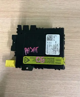 Volkswagen PASSAT B6 Steering angle sensor 05113810 3C0953549A