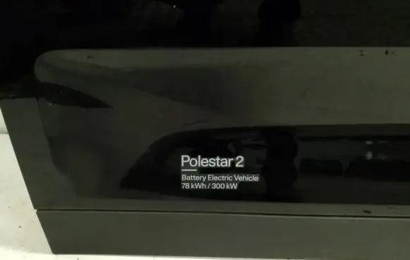 Polestar 2 Front door 32228592