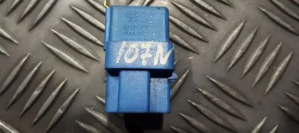 Nissan Terrano Other relay 252309F900 4RA940010-95