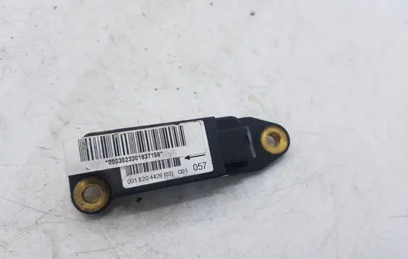 Mercedes-Benz C W203 Airbag deployment crash/impact sensor 0018204426