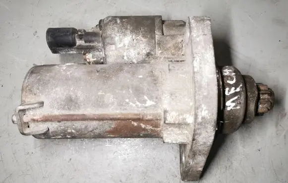 Volkswagen PASSAT B6 Starter motor 02Z911023G D6GS11