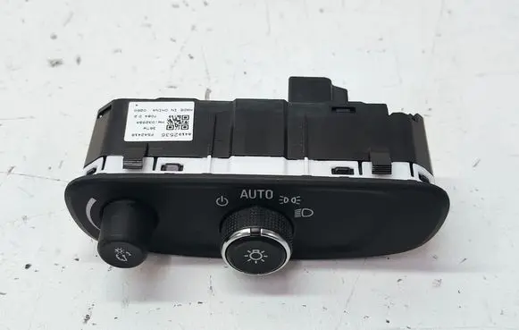 Buick Encore I Light switch 84192536