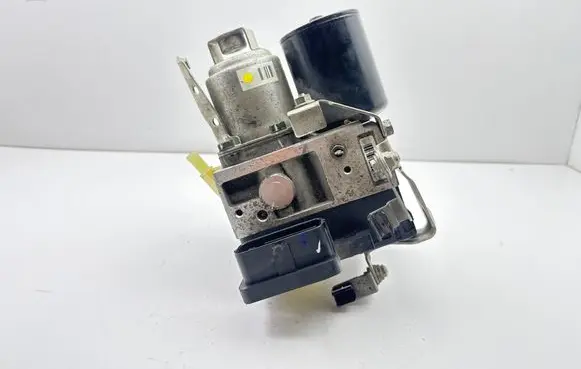 Toyota Prius (XW20) ABS Pump 4451047050 1RA161202