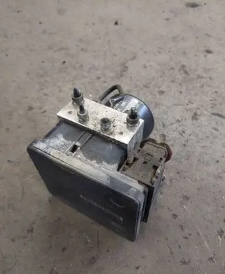 Toyota Yaris ABS Pump 445400D011 06219007024 895410D030