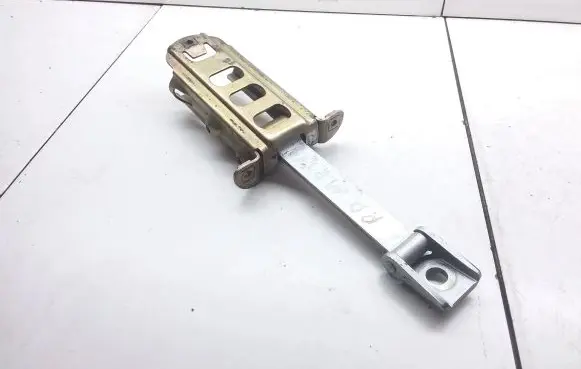 Mercedes-Benz E W210 Front door check strap stopper
