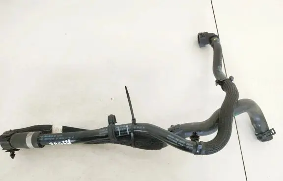Jaguar I-Pace Engine coolant pipe/hose j9d38d192ac j9d3-8d192-acxc7vo