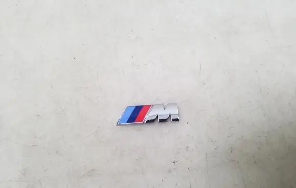 BMW 1 F40 Manufacturer badge logo/emblem 8058881