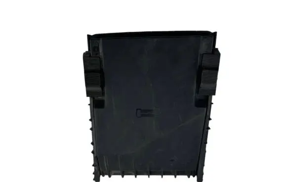 Volkswagen Golf VI Fuse box cover 1K0937132F 1K0937132C