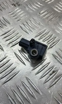 Volvo S60 Airbag deployment crash/impact sensor 31334336