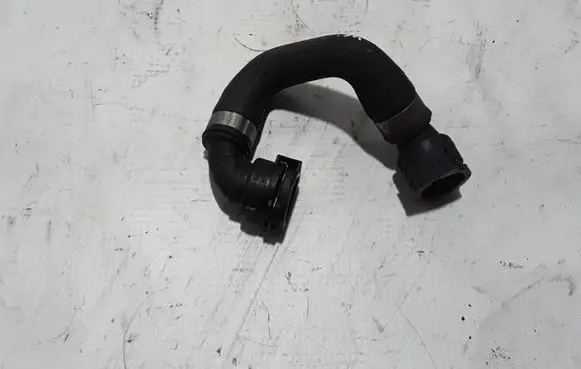 BMW 5 GT F07 Engine coolant pipe/hose 7800104