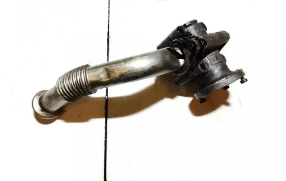Opel Signum EGR valve line/pipe/hose