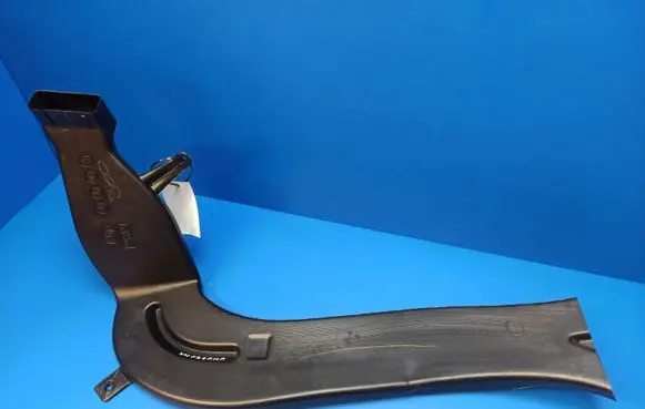 BMW X4 F26 Cabin air duct channel 9175039 9175039797