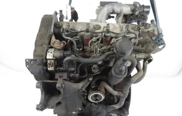 Mitsubishi Carisma Engine 0445110021 F9Q1 0445010075