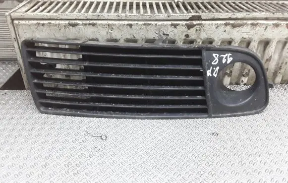 Audi A6 S6 C5 4B Front bumper lower grill 4B0807682H