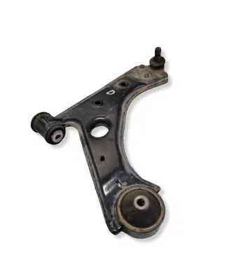 Opel Corsa E Front lower control arm/wishbone 