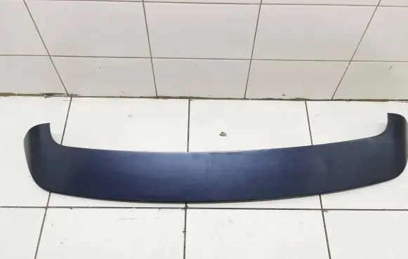 Mitsubishi Grandis Tailgate/trunk spoiler MN129304