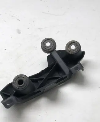 Citroen C3 Rear bumper mounting bracket 9813361280