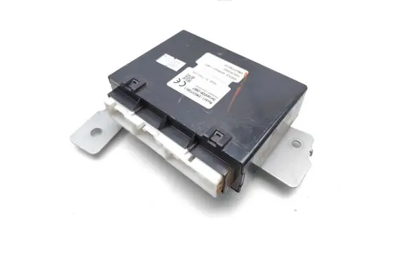 Isuzu D-Max Central body control module EMU370851 612D0987