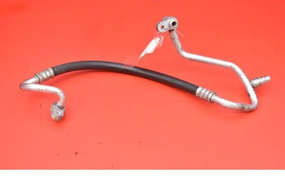 Suzuki Grand Vitara II Air conditioning (A/C) pipe/hose 9572054P10