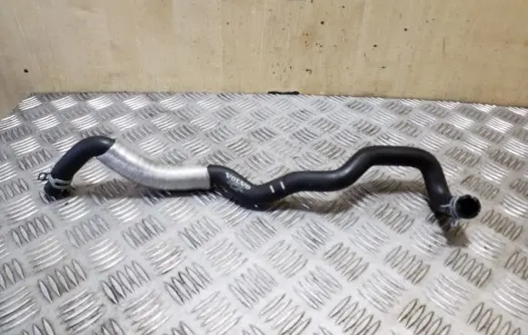 Volvo XC90 Engine coolant pipe/hose 31368127