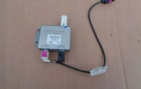 Mercedes-Benz E W212 Phone control unit/module A0068208989