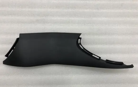 Suzuki SX4 Centre console side trim front 
