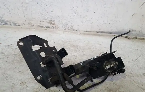 Audi A4 S4 B7 8E 8H Turbo solenoid valve