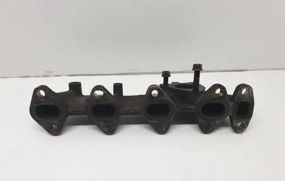 KIA Sorento Exhaust manifold